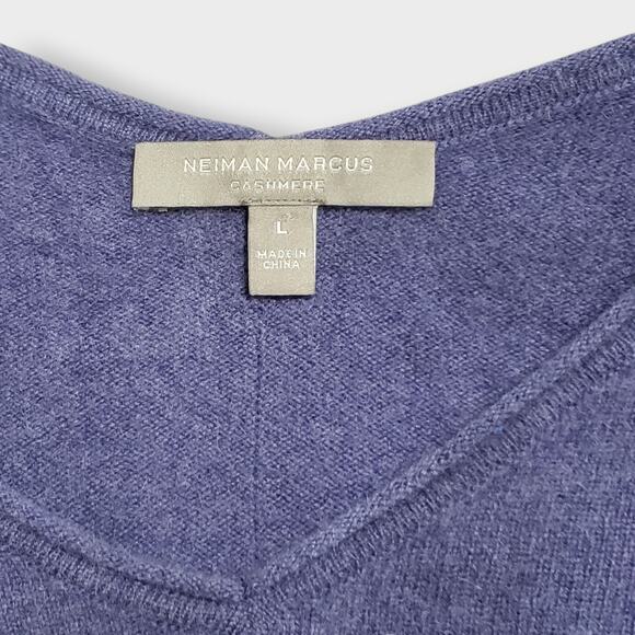 Neiman Marcus Womens Cashmere Sweater Periwinkle Blue Sz Lg *FLAWED* - Picture 7 of 14